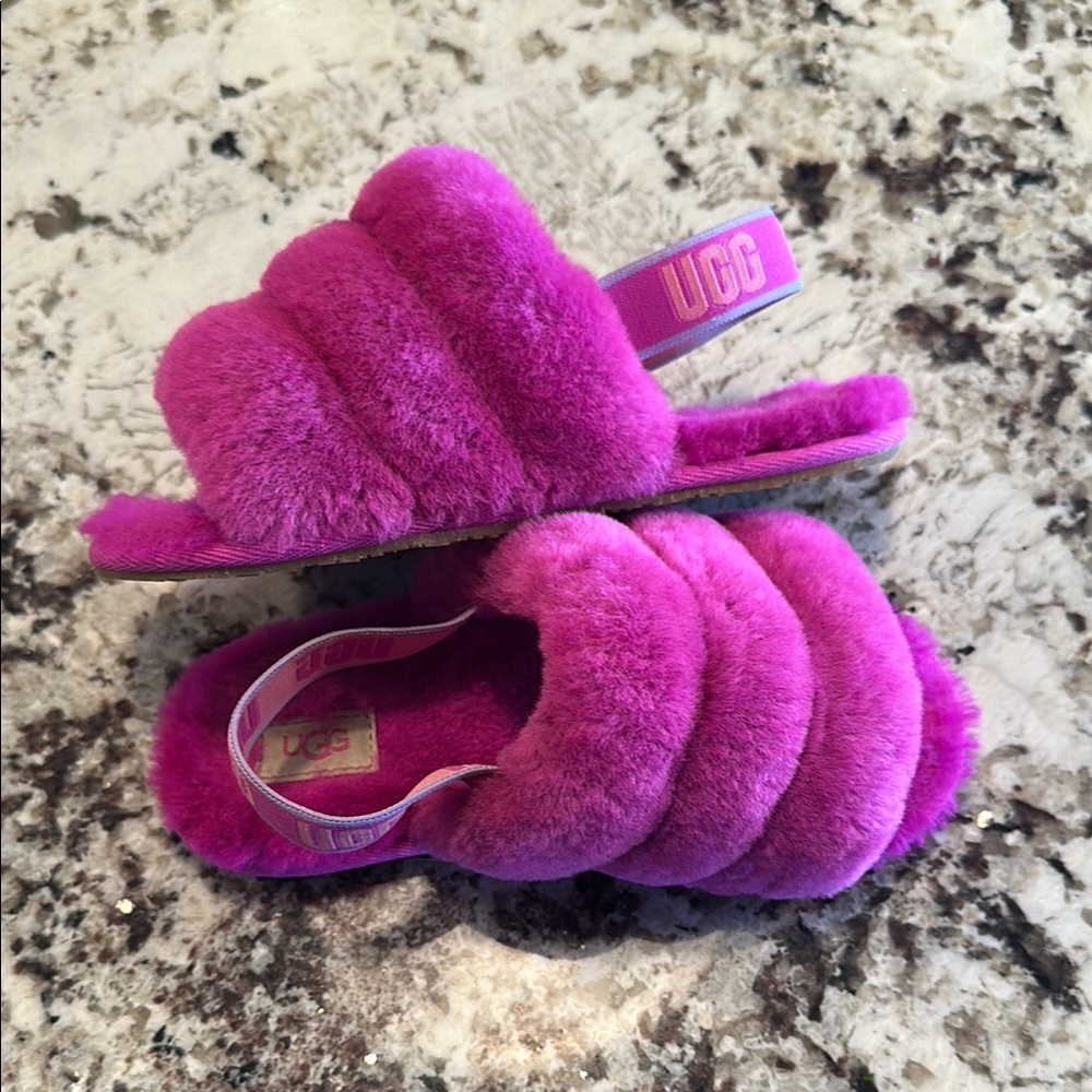 UGG Kids Fluff Yeah Pink Slippers